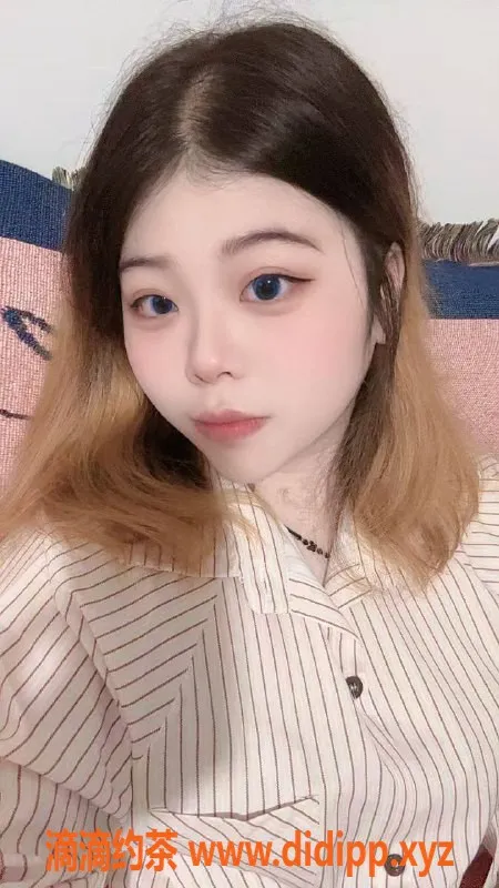 深圳楼凤-龙岗坂田宝宝，800元69舌吻深喉服务