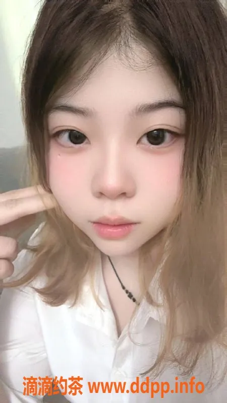 深圳楼凤-龙岗坂田宝宝，800元69舌吻深喉服务