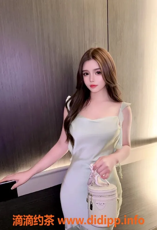 宁波楼凤-宁波中乌混血Lisa，165厘米D杯，价格1200元起