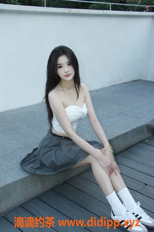 深圳楼凤-龙岗晚晚，1100元体验优质服务