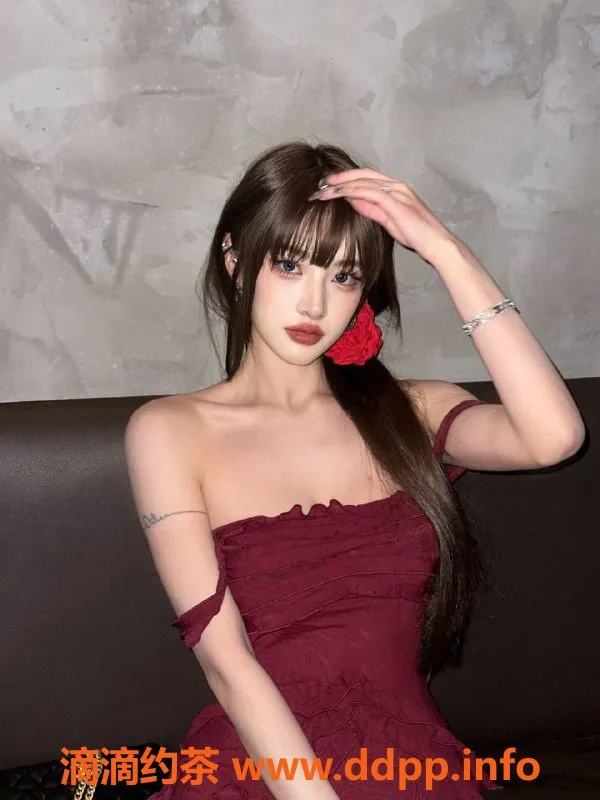 深圳楼凤-南山维密超模一一 口爆服务1388元起