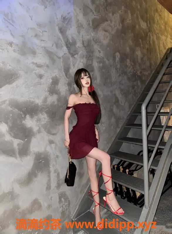 深圳楼凤-南山维密超模一一 口爆服务1388元起