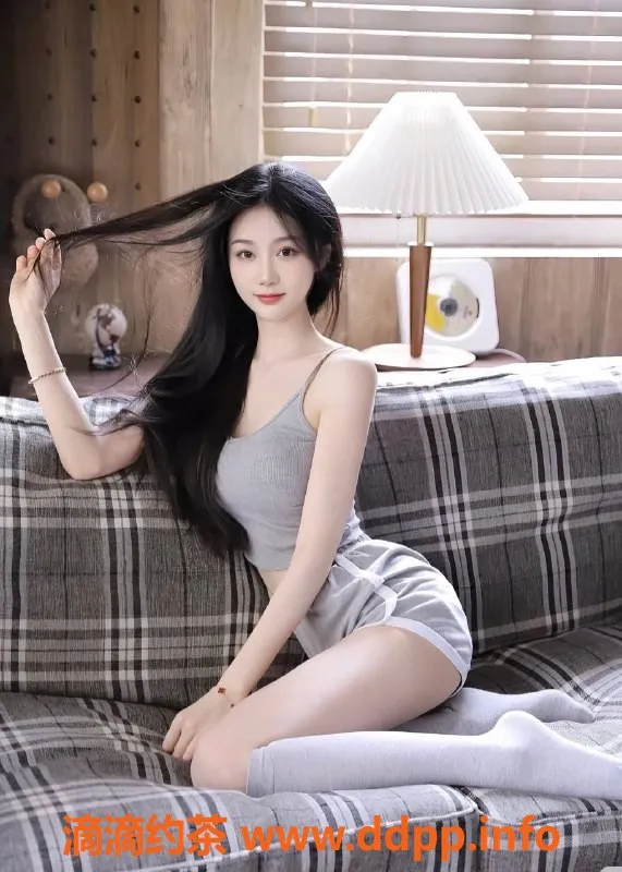 深圳楼凤-龙华小漫幼师，1300起，全面服务体验