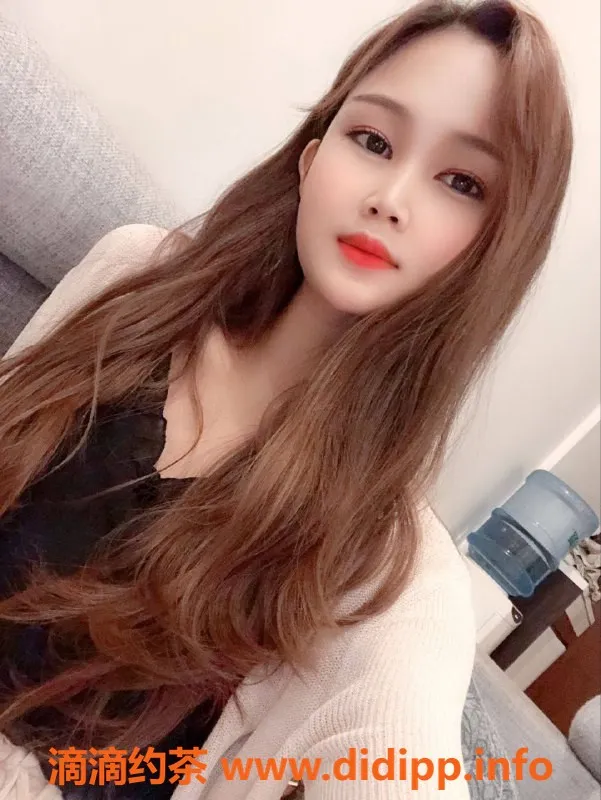 杭州楼凤-温柔多多，166cm高，48kg，推拿价700元起