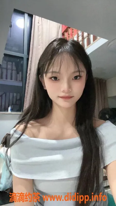 杭州上门服务-滨江区丸子 18岁173cm模特 身材火辣上门服务