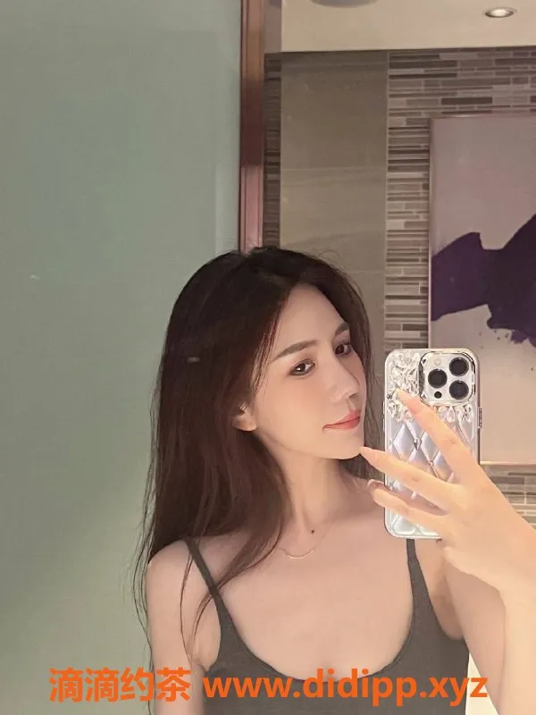 深圳楼凤-龙岗小雅体验评测，1500元起的诱惑