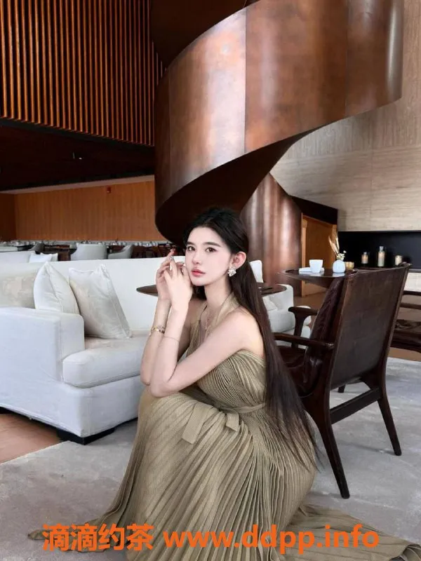 深圳楼凤-南山艺名小泡芙，1288元起，服务多样！