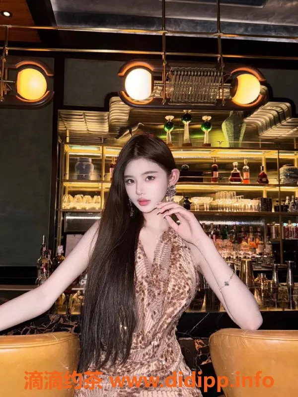 深圳楼凤-南山艺名小泡芙，1288元起，服务多样！