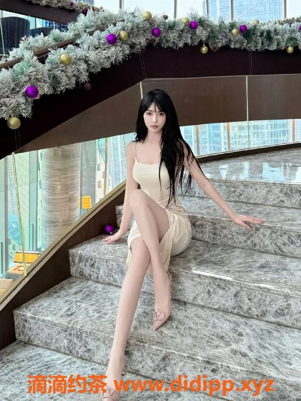 深圳楼凤-南山王美美，1500元制服丝袜服务