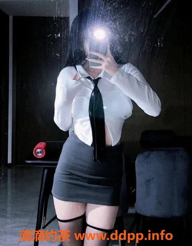 杭州上门服务-萧山区嫩妹右右，163cm体重108，优惠上门服务