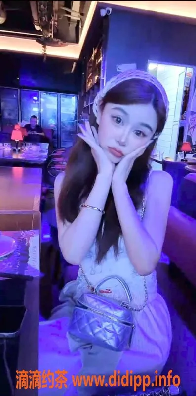 杭州楼凤-萧山区佳妮，162cm85斤，千元激情服务等你来体验！