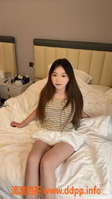 深圳楼凤-宝安小🐟专业服务，69丝袜体验！