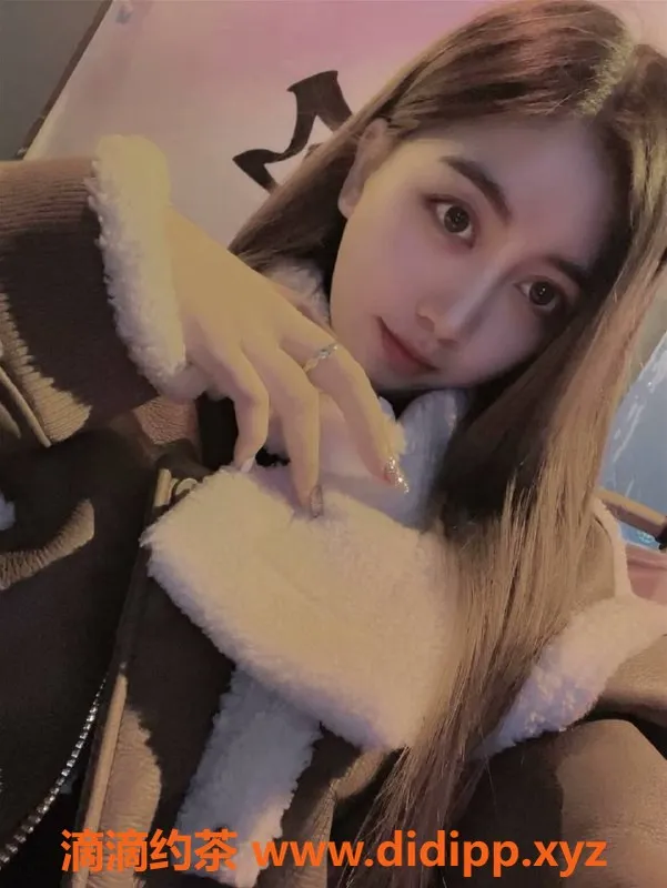 广州楼凤-天河南珊，700元课费，服务超赞