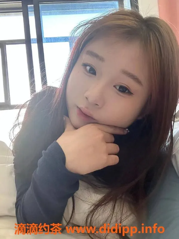 成都上门服务-成都嫩妹莉莉，18岁152cm，500元超值服务
