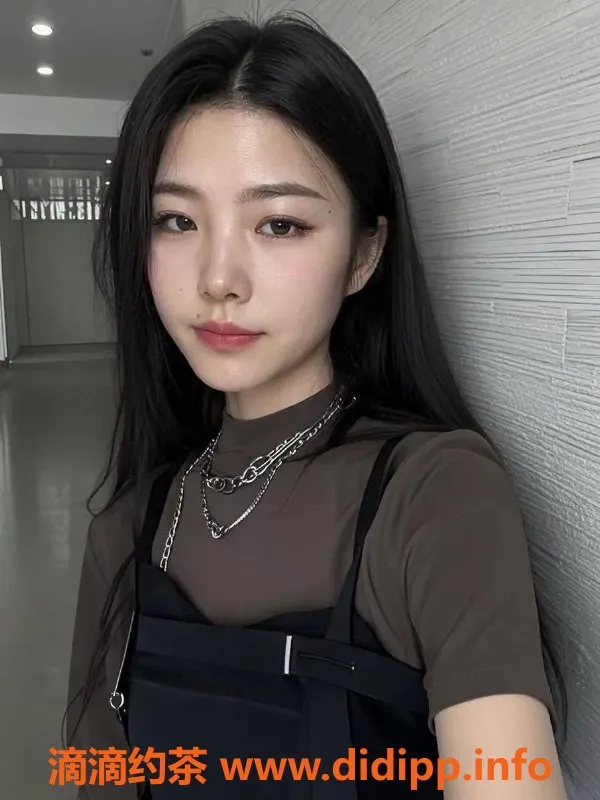 广州楼凤-天河小敏，素颜最美，600元体验服务