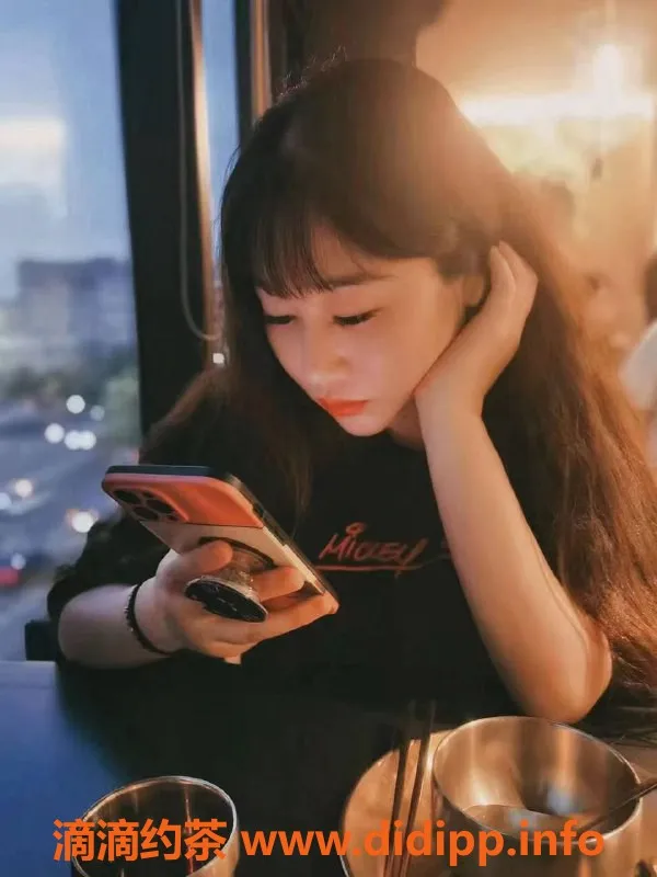 深圳楼凤资源信息,南山西丽彩麟Baby，600元超值服务体验