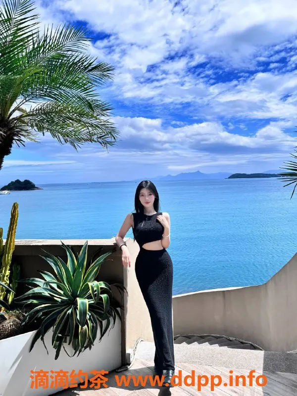 深圳楼凤-深圳柚柚，1600元共浴Kiss服务