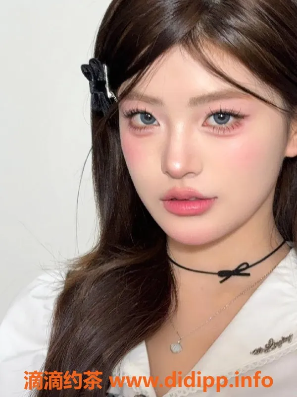 深圳楼凤-南山姚姚，898元体验六九艳舞服务