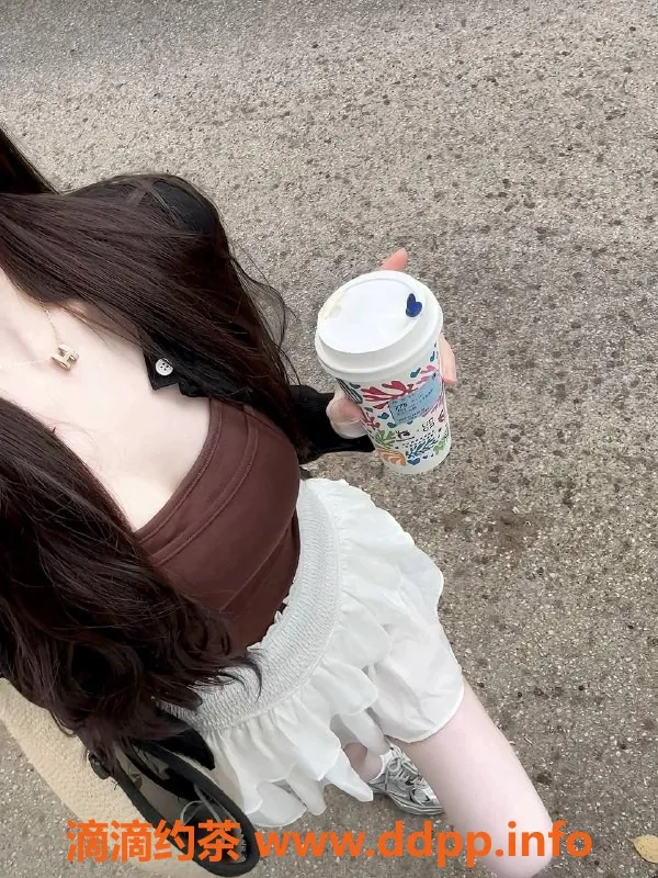 杭州楼凤-萧山区摆烂小渔，颜值高，1300体验好