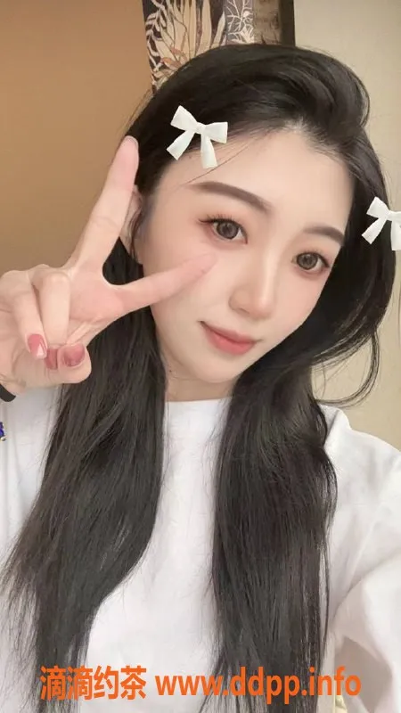 杭州楼凤-卷卷陪浴服务，174高95斤，甜美声音