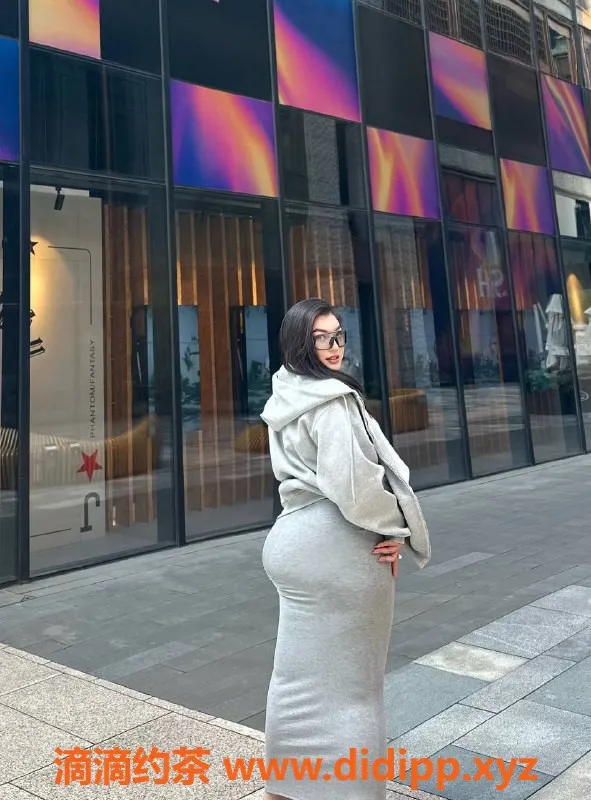 深圳楼凤-福田Kelly，2000元享受BBW服务，口爆超赞！