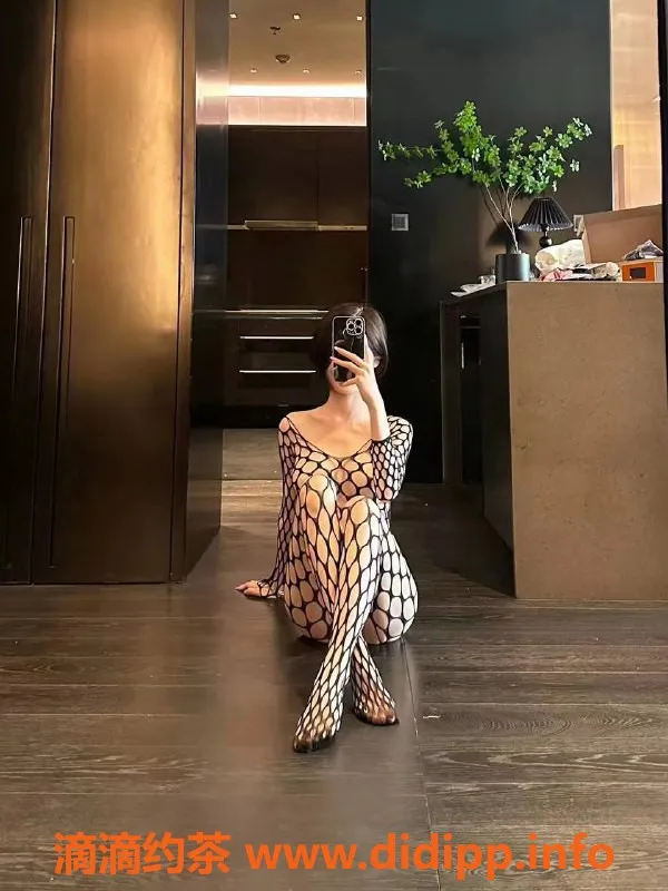 深圳楼凤-福田思苒，1500元以上欢迎体验服务