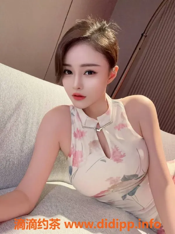 深圳楼凤-福田星黛露，1200元起，舌吻鸳鸯浴服务