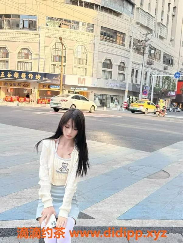 深圳楼凤资源信息,福田圆圆，1800元六九亲亲服务！