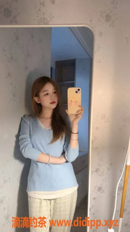 杭州楼凤-拱墅区19岁嫩妹白小酥 仅需1200元