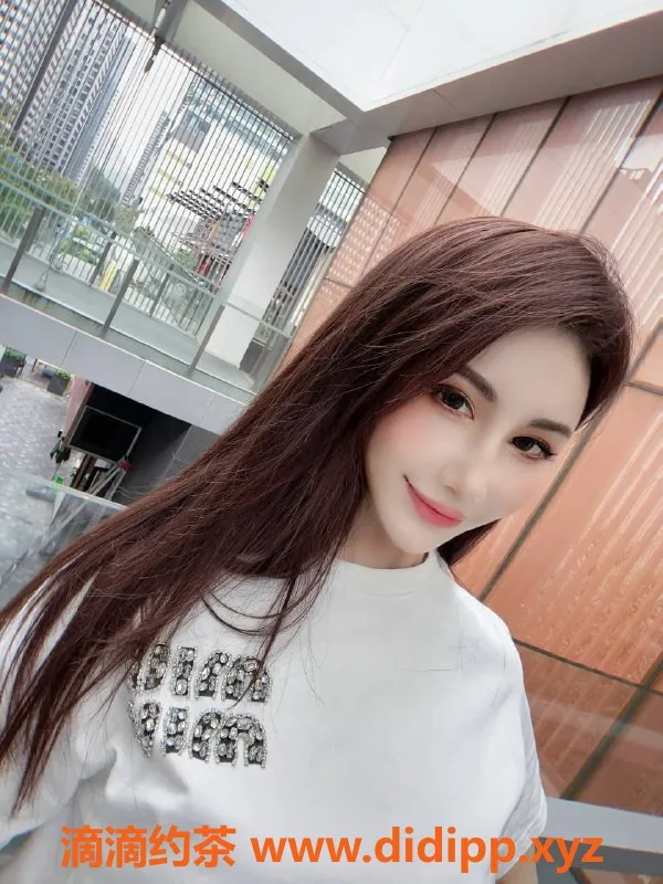 深圳楼凤-南山蜜儿老师，36C妖精，1100元起服务！