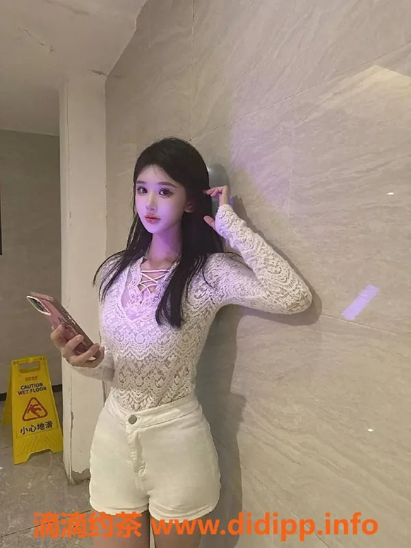 深圳楼凤-南山金米，1300元鸳鸯浴、口爆服务等你体验！