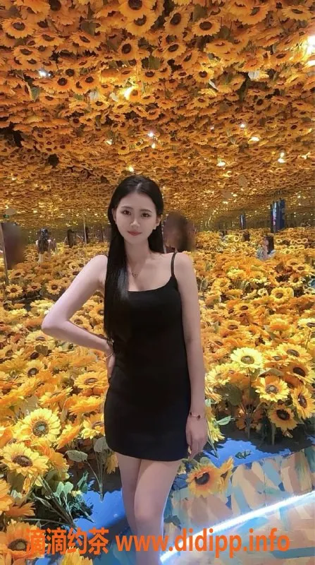 深圳楼凤资源信息,宝安糖糖，1200元陪浴调情服务体验