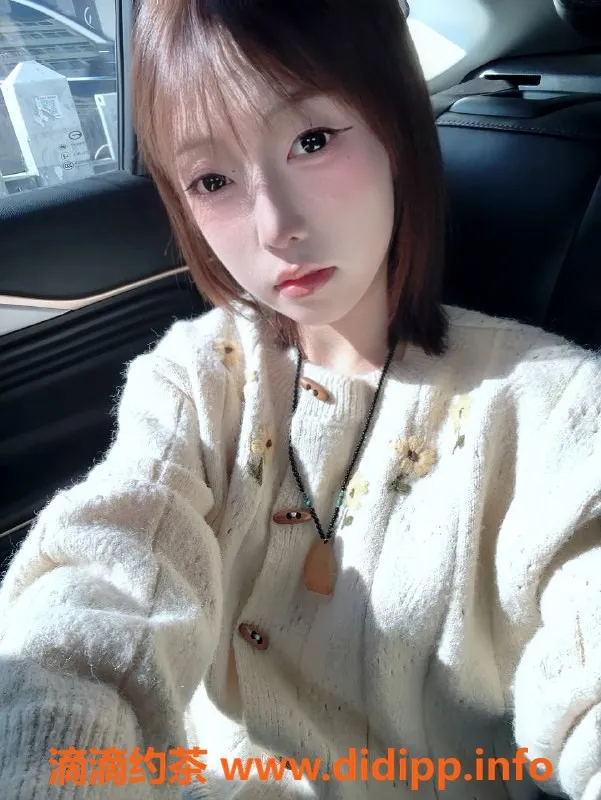 深圳楼凤-福田软软：1200起，舌吻、调情服务不容错过！