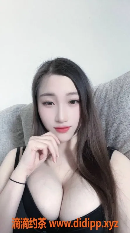 佛山楼凤-佛山夏夏，服务好评，巨乳魅力等你体验