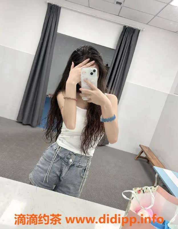 杭州楼凤资源信息,杭州上城区18岁清纯妹琳琳，800元体验