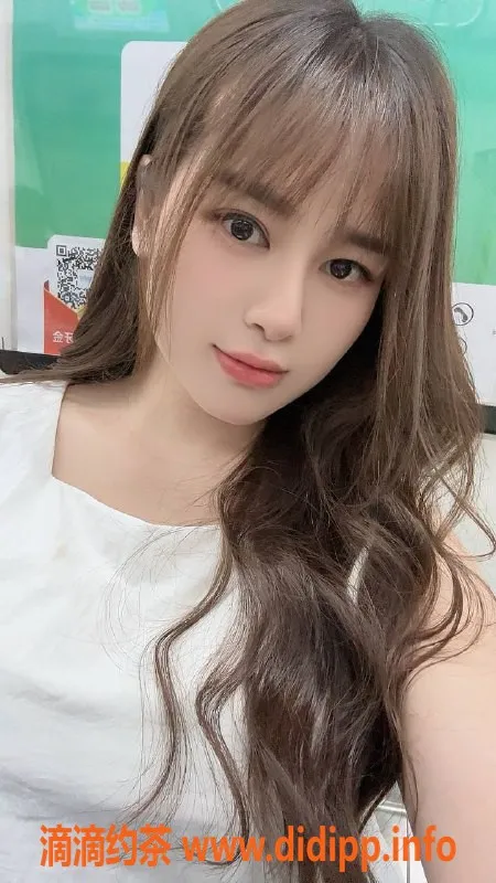 深圳楼凤资源信息,坂田小太阳，500元体验臀推与调情