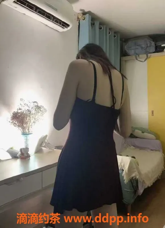 深圳楼凤-龙华若雨，28岁34C，限时298元按摩服务