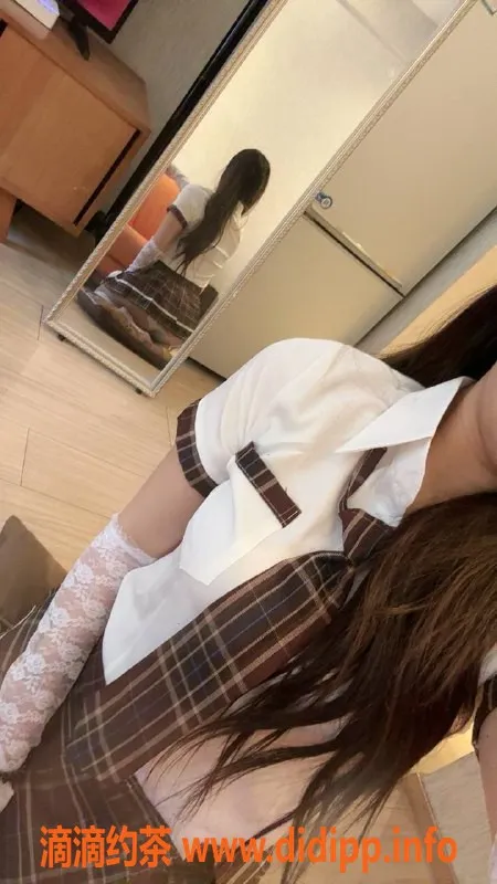 长沙楼凤-雨花区19岁白虎欣欣，170cm 52kg，超爽女友服务