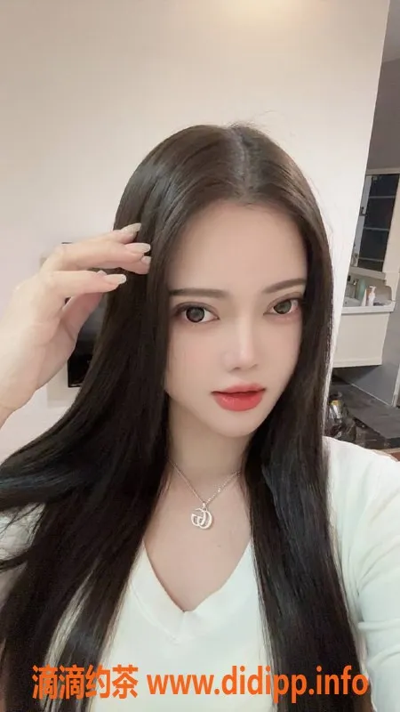 广州楼凤资源信息,海珠御姐奶油米，舌吻服务只需700p