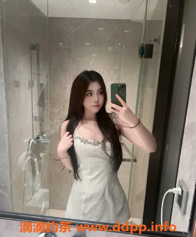 广州楼凤资源信息,佛山嫩妹瑶瑶，800水费，热情舌吻服务