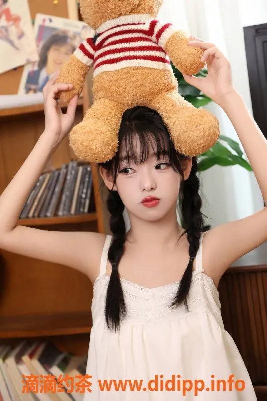 上海楼凤-闵行九儿，15张内14p超值服务