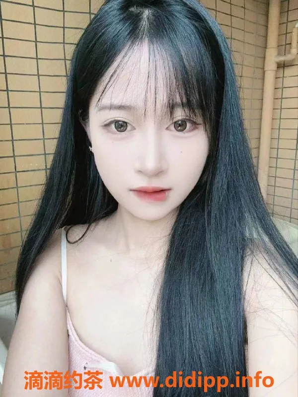 杭州楼凤-上城区依依：158cm，88斤，B+胸，包夜5000元