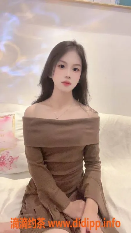 深圳楼凤-龙华晚晚，800元体验独特服务