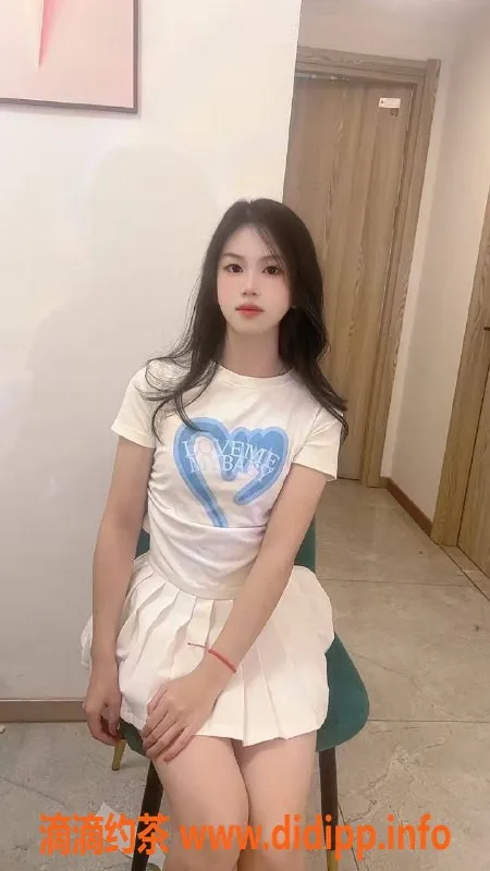 深圳楼凤-龙华晚晚，800元体验独特服务