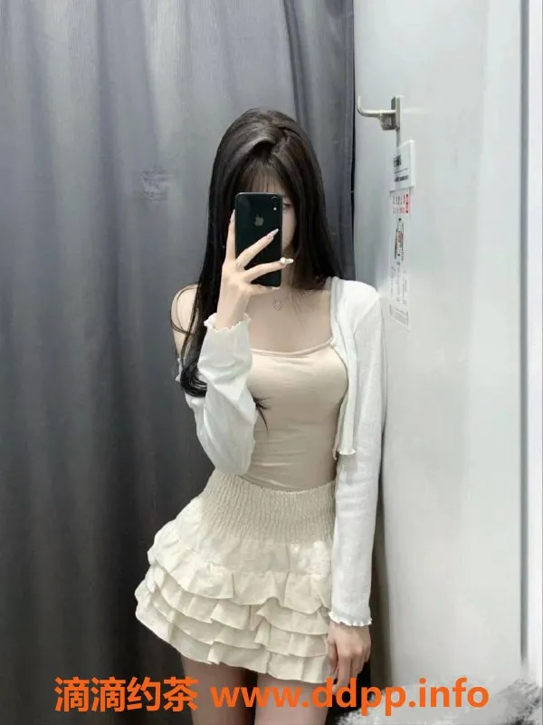 杭州楼凤-湖南妹子依然，身高163，纯白肤色，800起约会服务