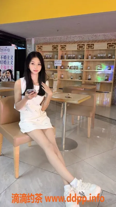 深圳楼凤资源信息,宝安小曦，900元舌吻与鸳鸯浴服务