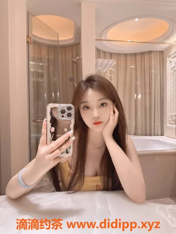 杭州楼凤-拱墅温柔22岁168cm大奶子，超贴心服务