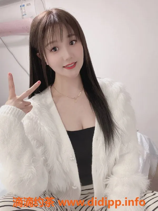 杭州上门服务资源信息,西湖区甜美新人言言，165cm 96斤，服务超贴心