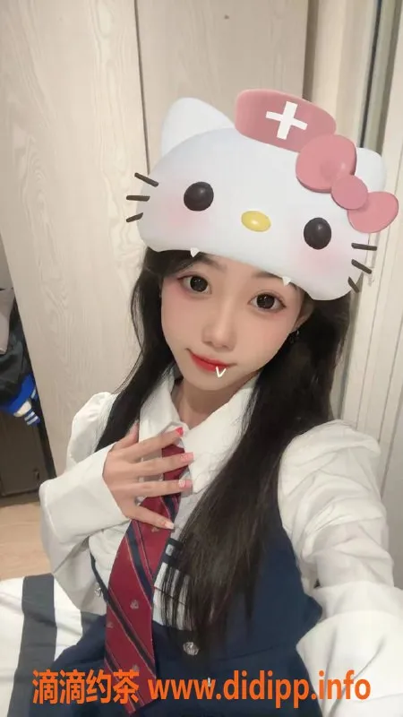 杭州楼凤-拱墅悠悠，18岁可爱新星，魅力无限