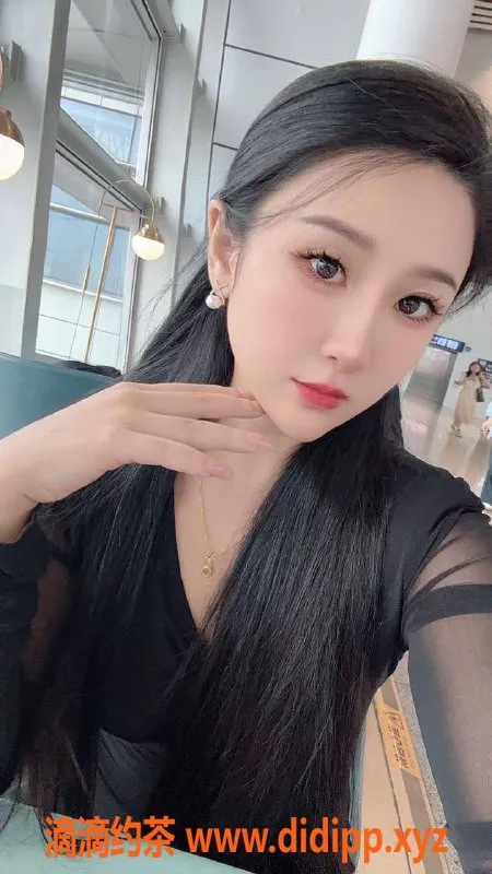 杭州楼凤-潮喷女王筱婷，165C＋，1000元/50min